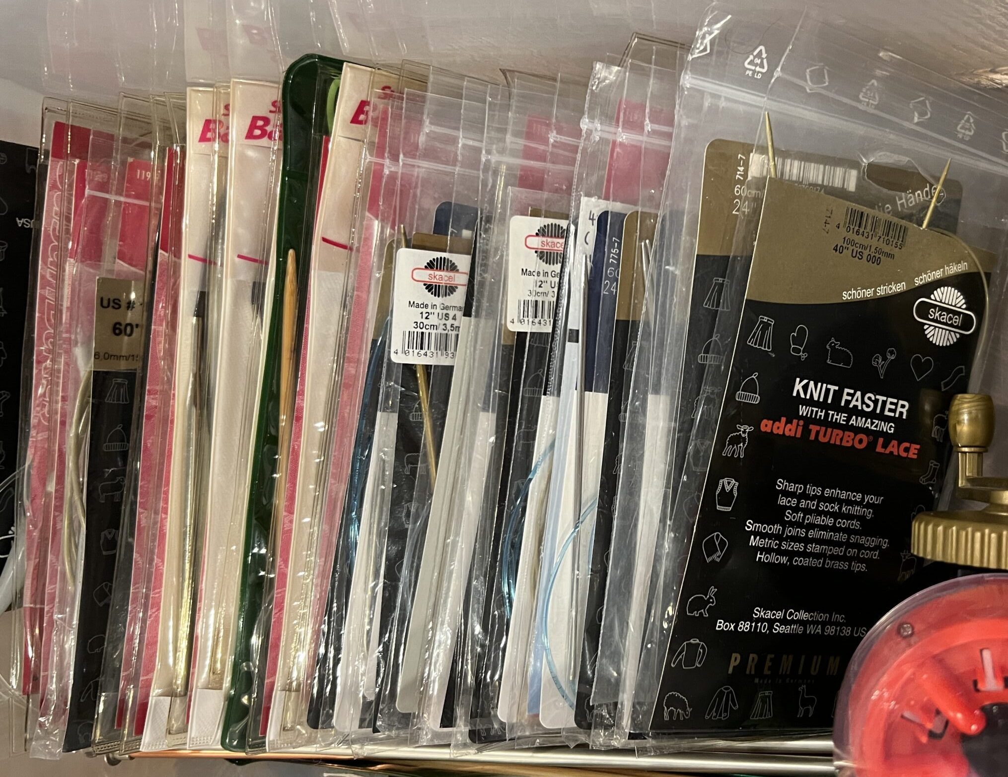 Organizing Knitting Needle Sizes (Image: Indidi Blue)